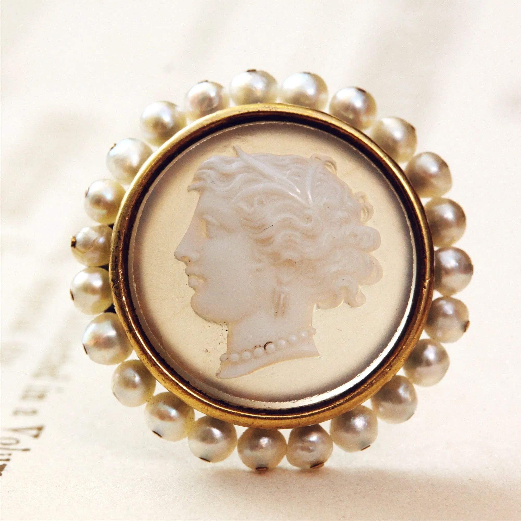 Bejewell'd Beauty! Hardstone Cameo & Wild Pearl Brooch