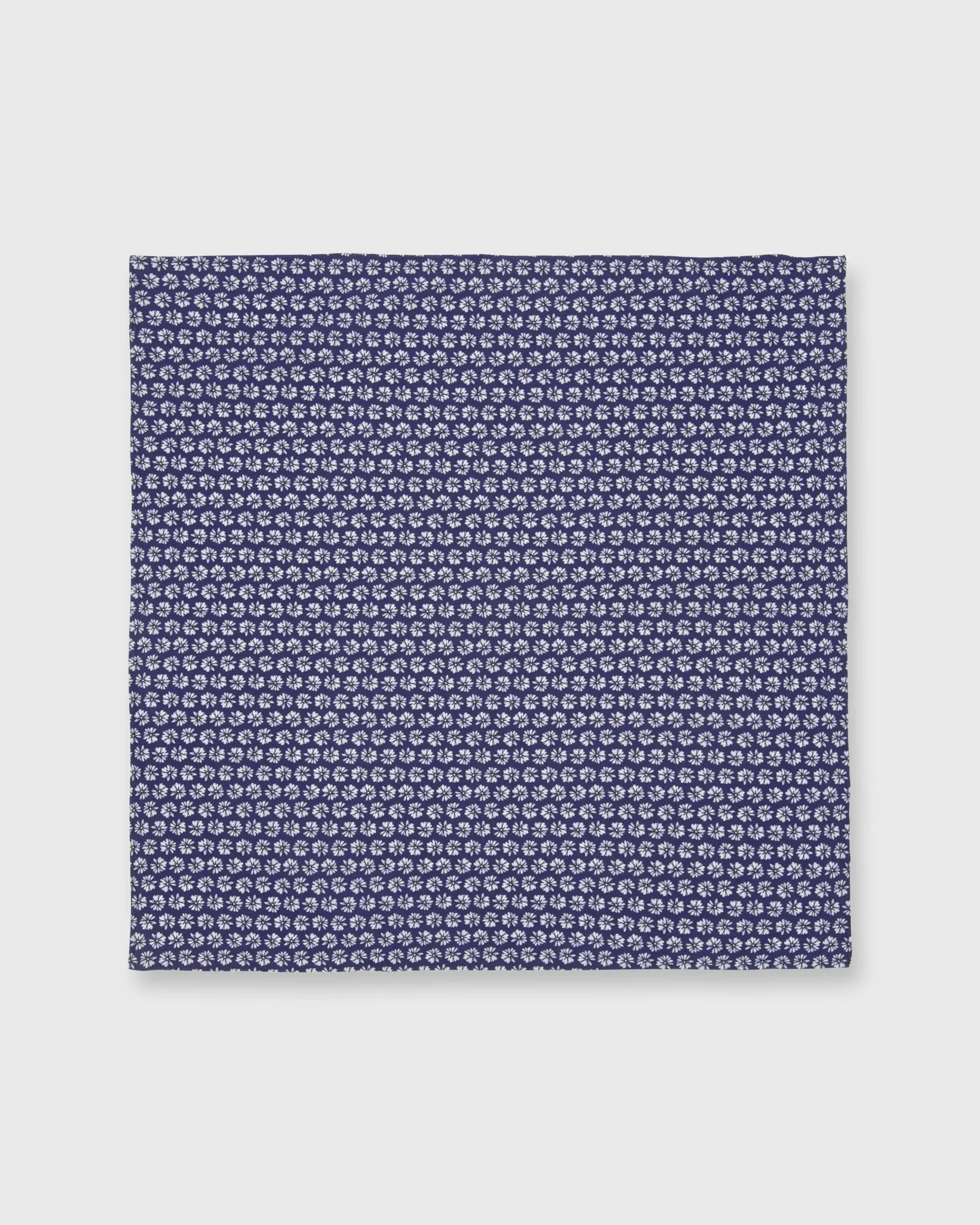 Cotton Print Pocket Square in Navy Daisy