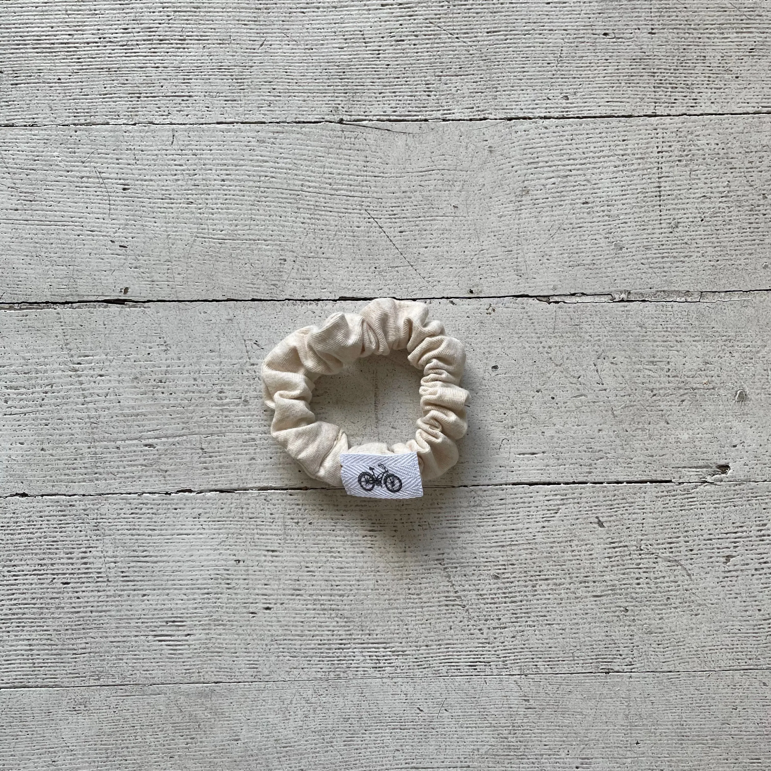 Scrunchie | Cherry Blossom